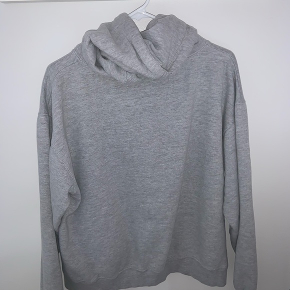 Sweatshirt - Picture 2 of 5